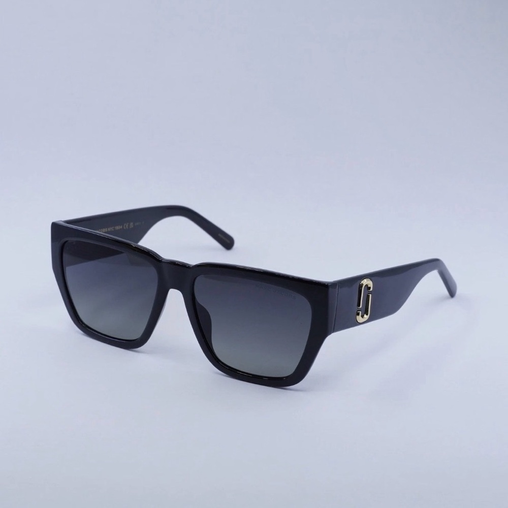 Marc Jacobs Women’s SquareBlack/Gray Gray Radiant Polarized Sunglasses & Case - Picture 3 of 6
